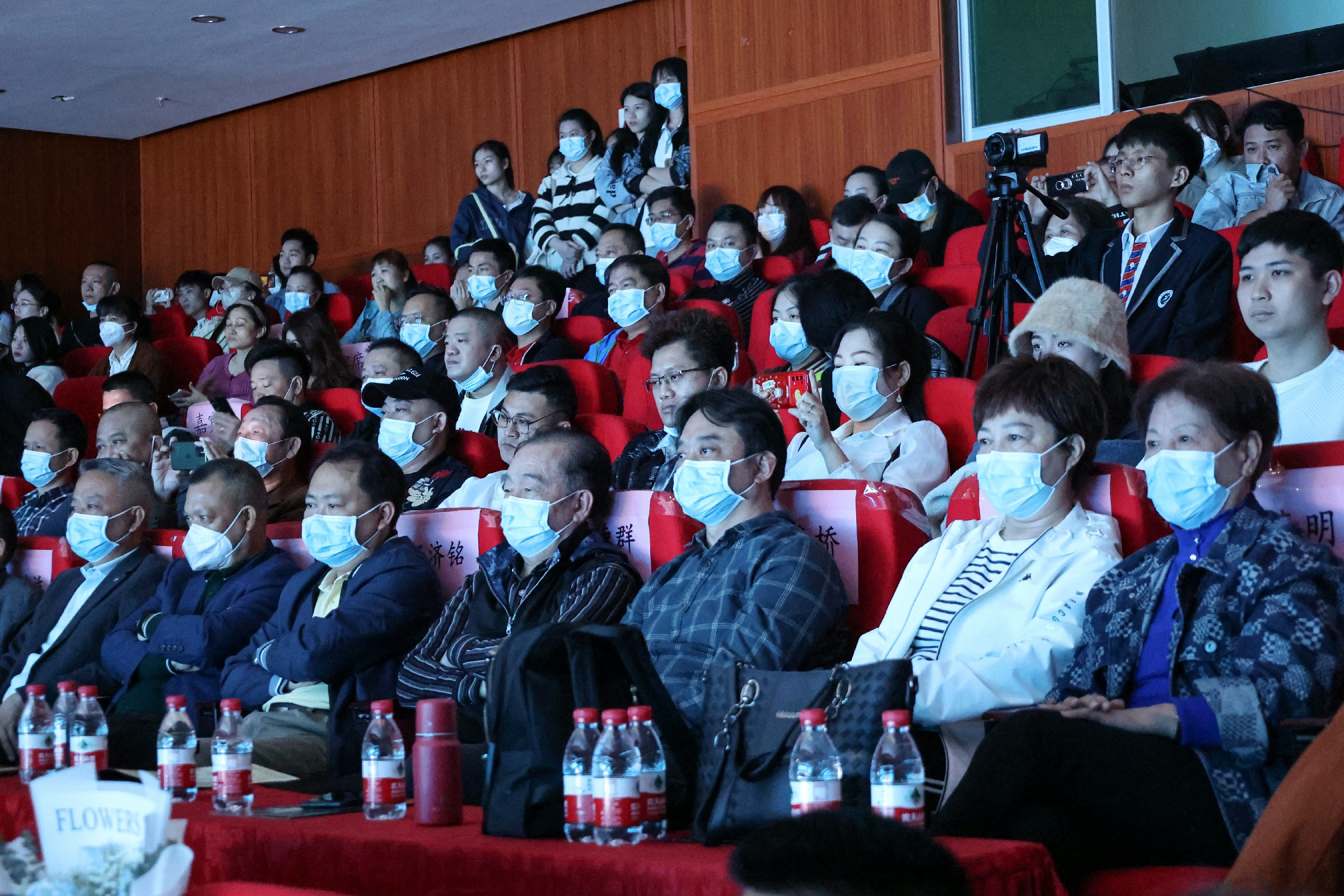 1678430502725600.jpg 1678430502725600.jpg