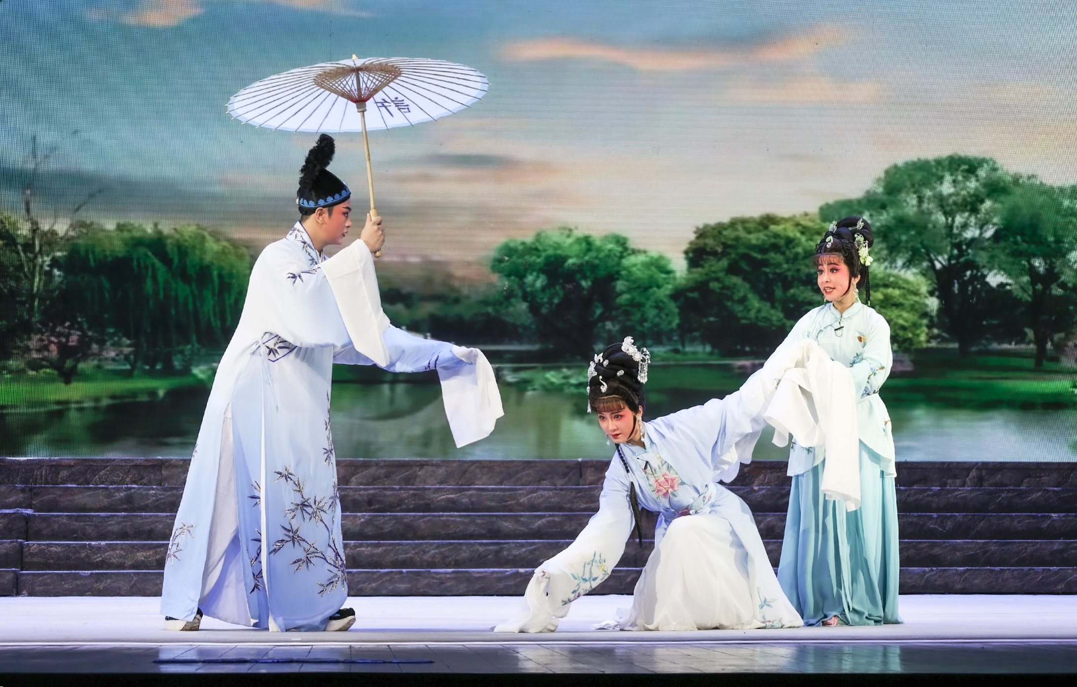 1678430766813599.jpg 1678430766813599.jpg