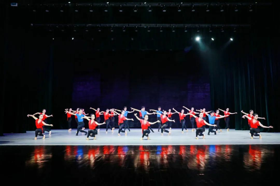 1672886329533421.jpg 1672886329533421.jpg