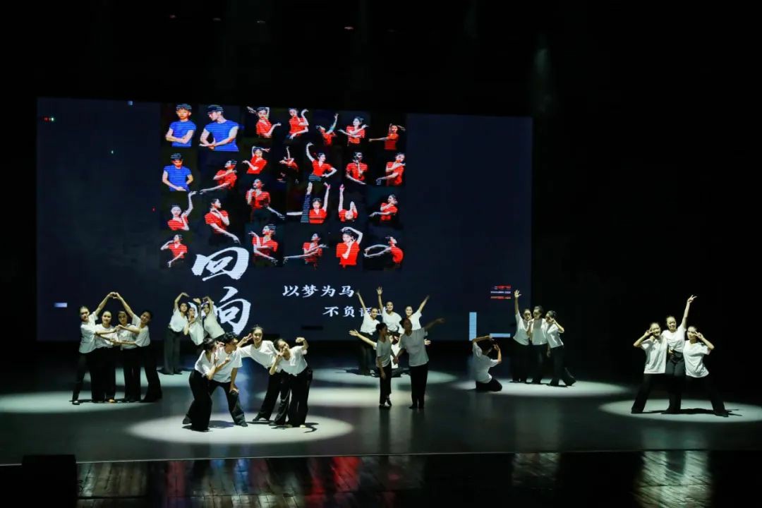 1672886615873081.jpg 1672886615873081.jpg